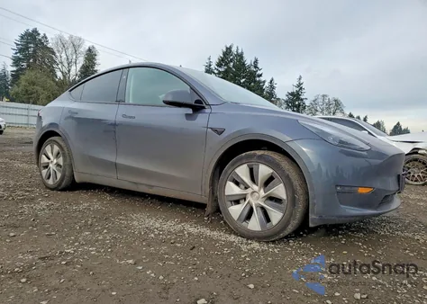 2023 Tesla Model Y z USA, uszkodzony, nr VIN 7SAYGDEE3PF851587